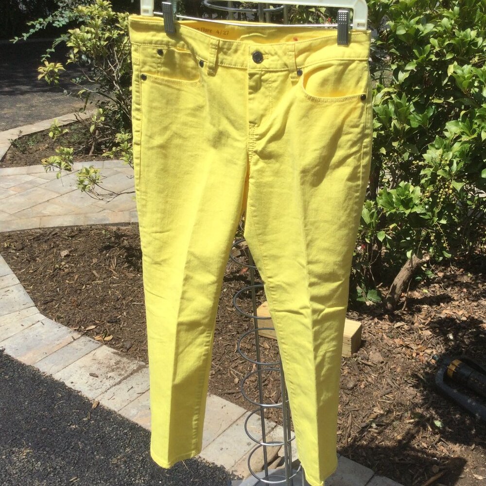 Signature Crop Flare  Yellow Jean